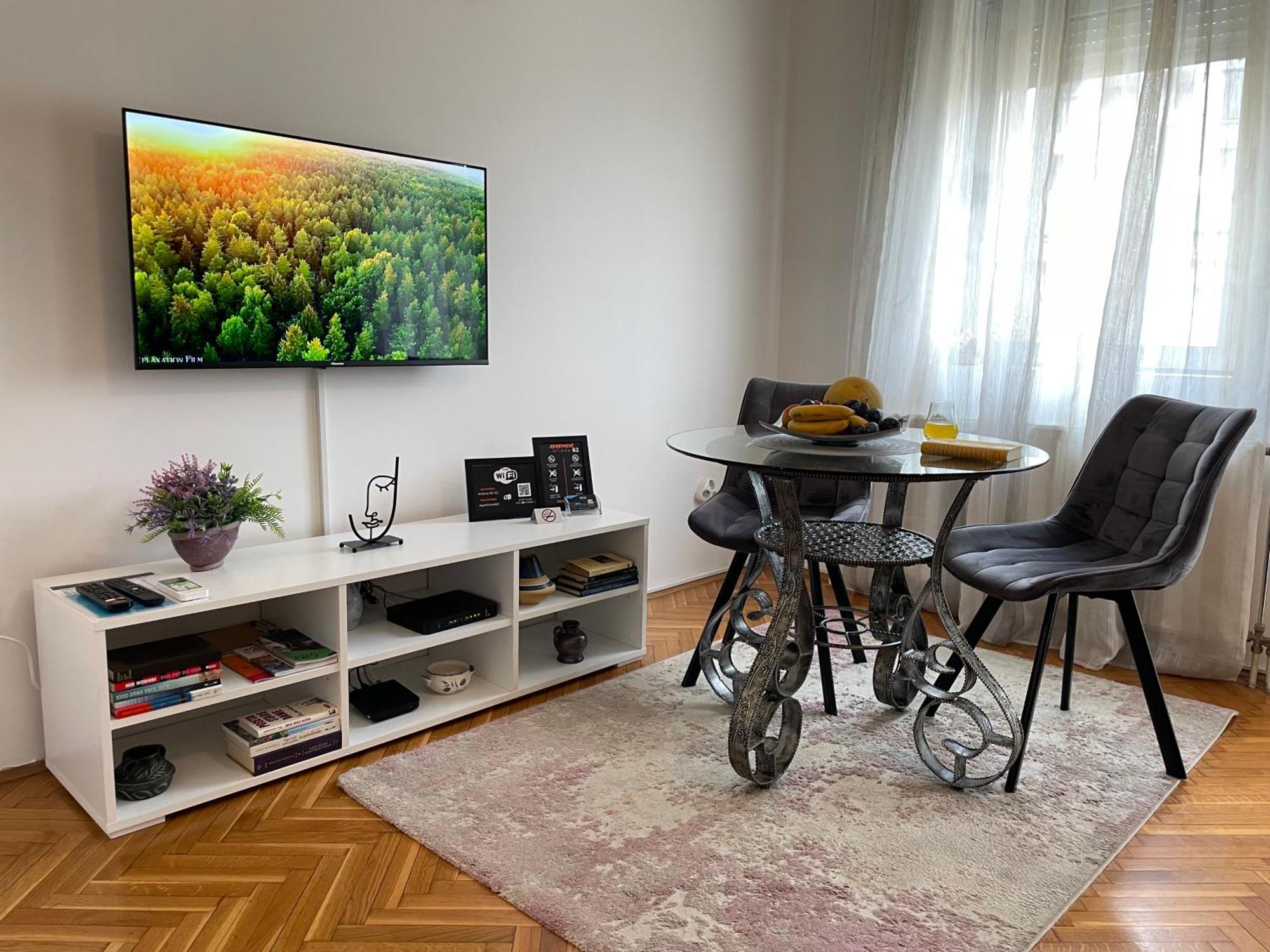 Apartman 62 - Besplatan Gradski Parking - Apartment Novi Sad Bagian luar foto