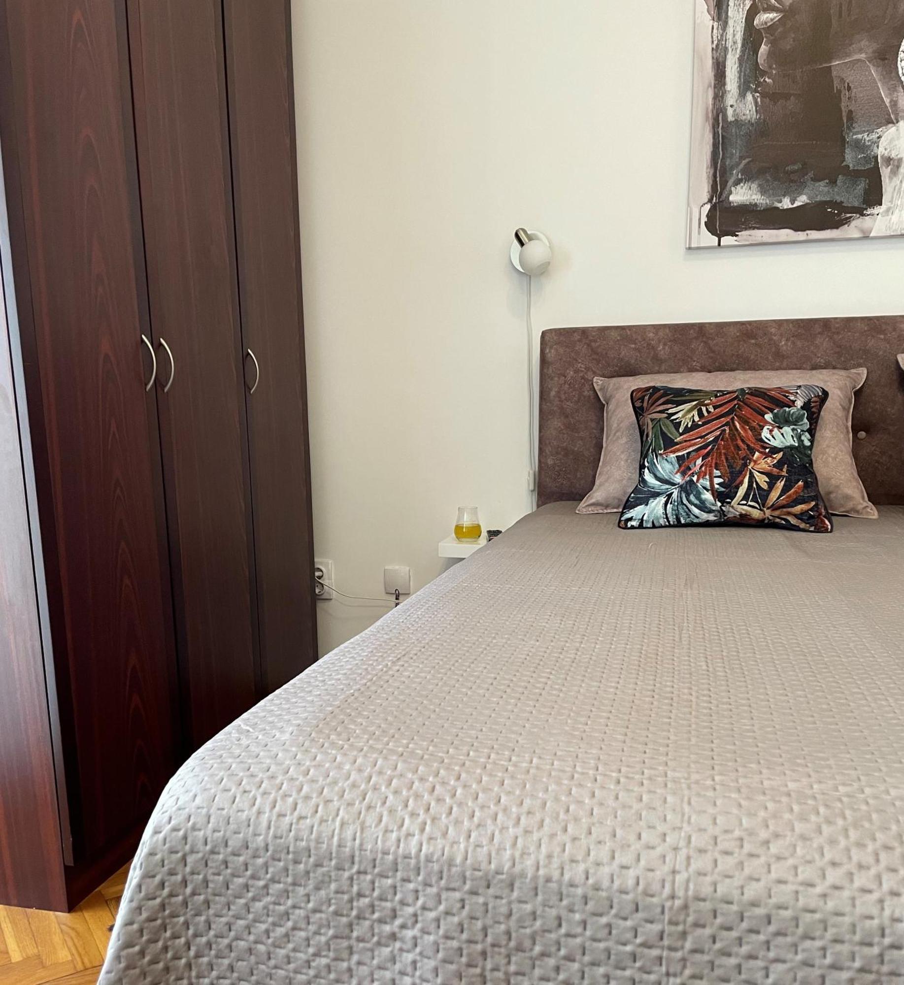 Apartman 62 - Besplatan Gradski Parking - Apartment Novi Sad Bagian luar foto